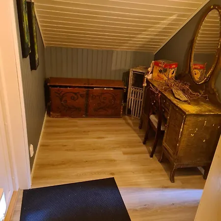 House I Mandal With 5 Bedrooms Дом отдыха Rugland